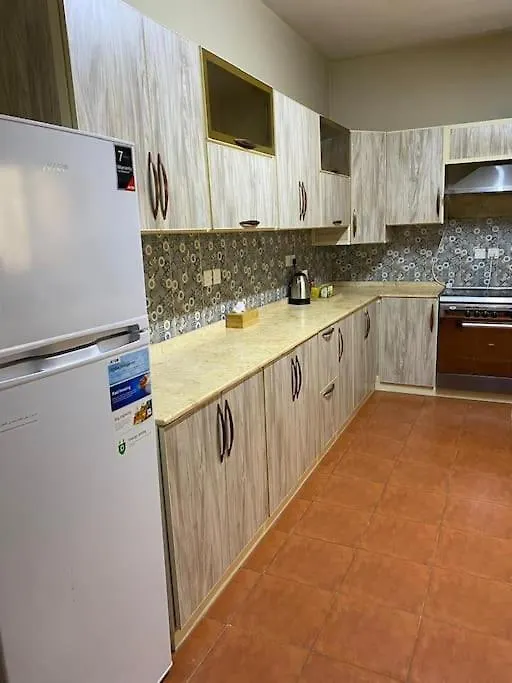 Apartment شقه عائلية مؤثثه حي المحمديه جده Jeddah