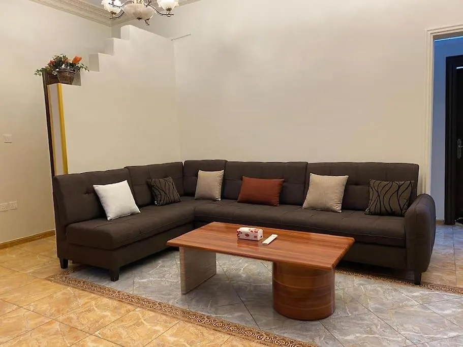 شقه عائلية مؤثثه حي المحمديه جده Jeddah Apartment