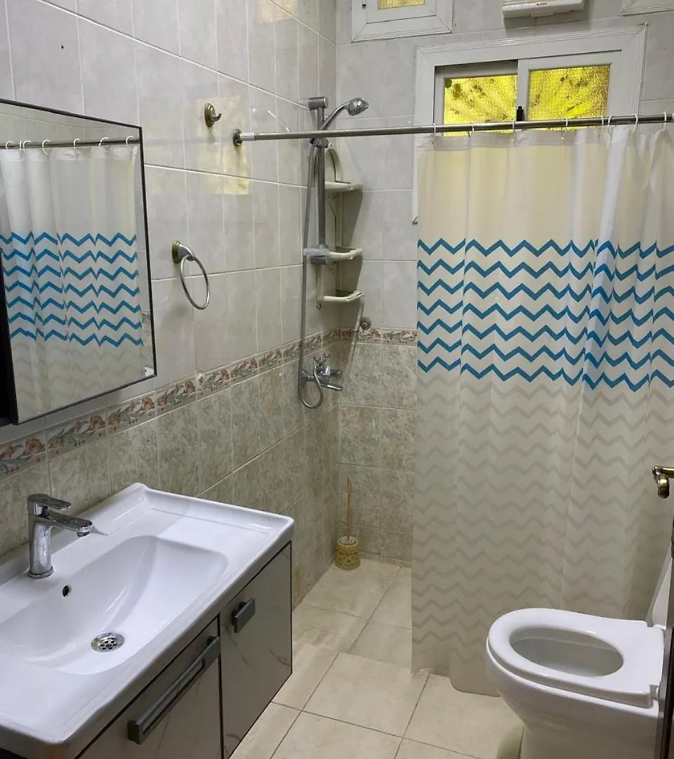 شقه عائلية مؤثثه حي المحمديه جده Jeddah 0*,  Saudi Arabia
